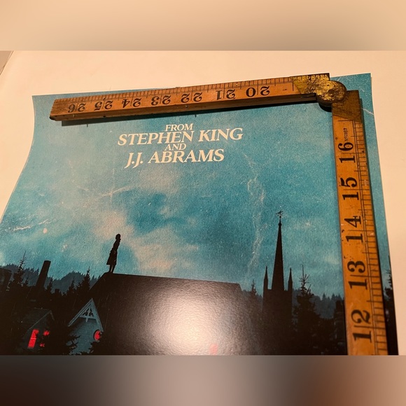 HULU’S CASTLE ROCK TV POSTER. - Picture 2 of 6